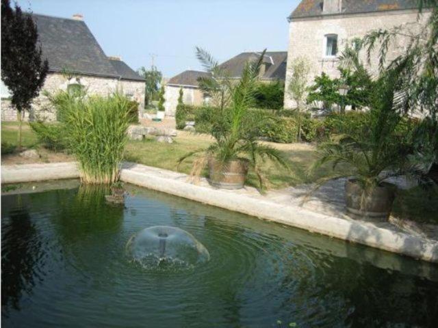 La Ferme Des 3 Maillets Hotel Avaray Bagian luar foto