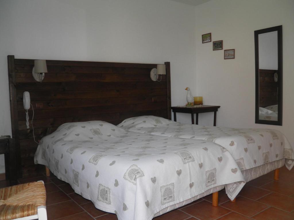 La Ferme Des 3 Maillets Hotel Avaray Ruang foto