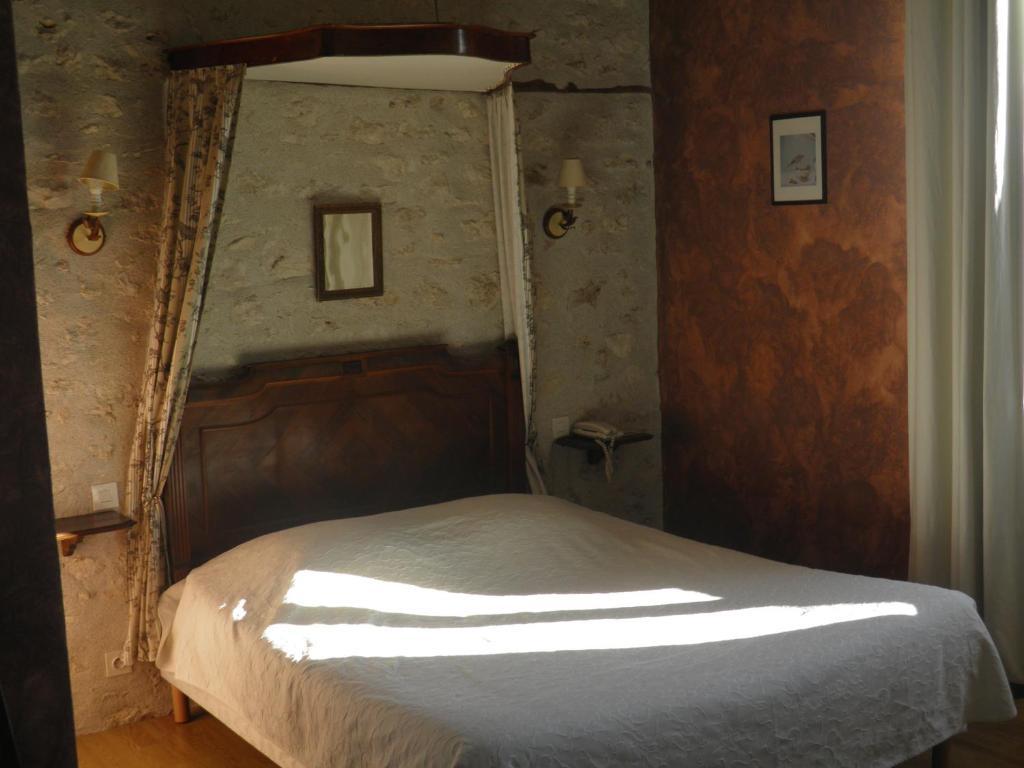 La Ferme Des 3 Maillets Hotel Avaray Ruang foto